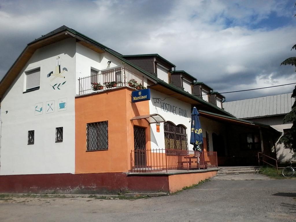 Hostinec Banik Ľubeľa Exteriér fotografie